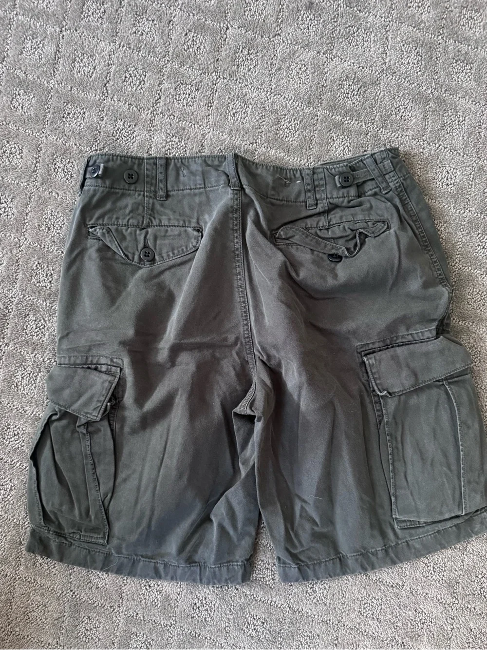 J.Crew Gray Cargo Men's Shorts size 32 100% Cotton